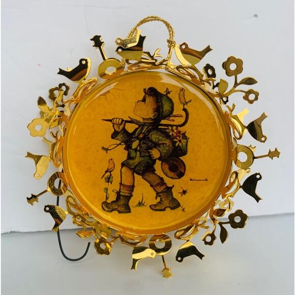 1986 Hummel Gold Ornament - Picture 3 of 10